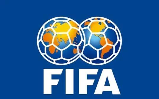 爱游戏- 罗伯特·莱万多夫斯基 